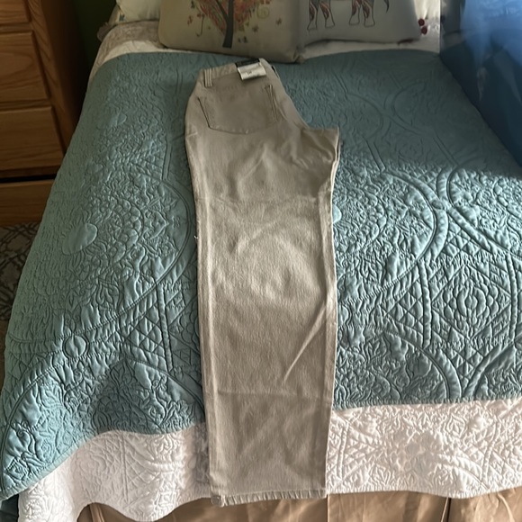 Lee Woman’s Straight Leg High Rise Relaxed Fit size 6 Long New with tags - Picture 4 of 7